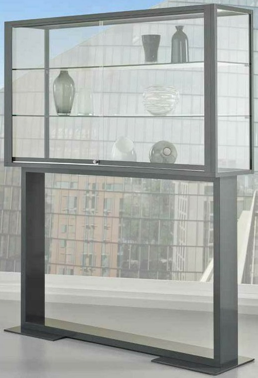 Austellungsvitrine 1800x1000x400 mm HxBxT mit 5-seitiger ESG-Verglasung, eckige Profile